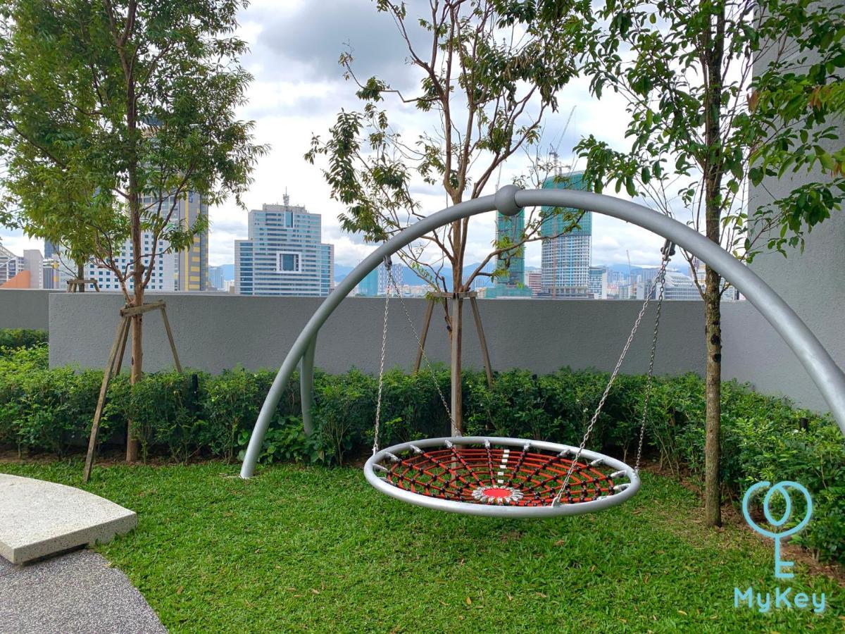 Scarletz Suites By Mykey Kuala Lumpur Kültér fotó Sky Garden