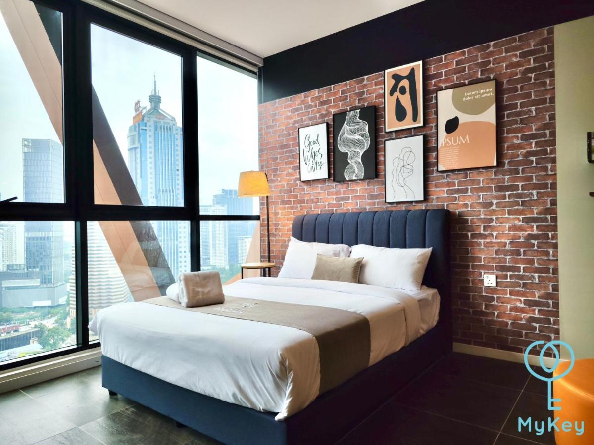 Scarletz Suites By Mykey Kuala Lumpur Kültér fotó MyKey Studio